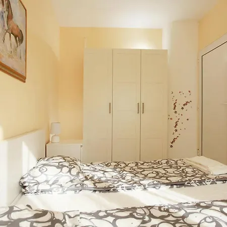 Raya Maisonette *